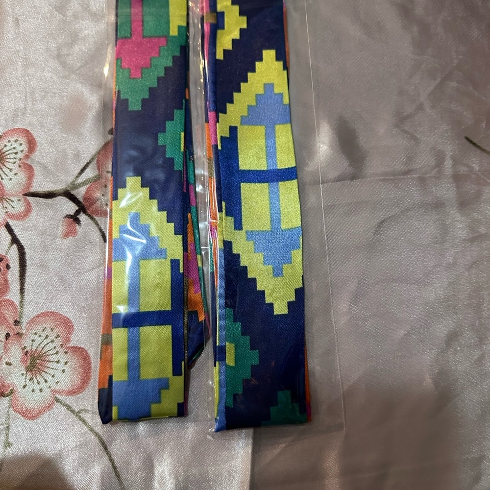 Colorful Geometric Pattern twilly Scarf set